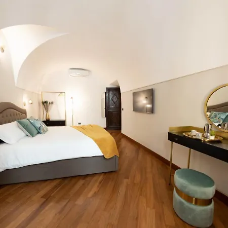 The Rent - Near Piazza Di Spagna 아파트