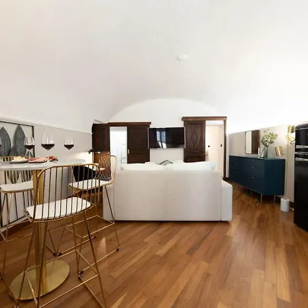 아파트 The Rent - Near Piazza Di Spagna