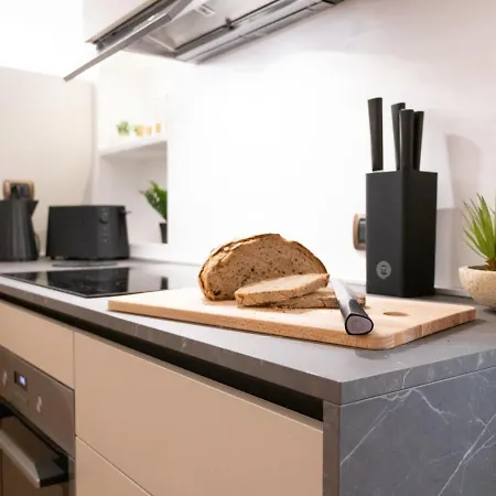 The Rent - Near Piazza Di Spagna Апартаменты Рим