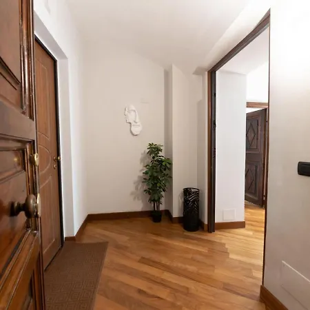 The Rent - Near Piazza Di Spagna Рим