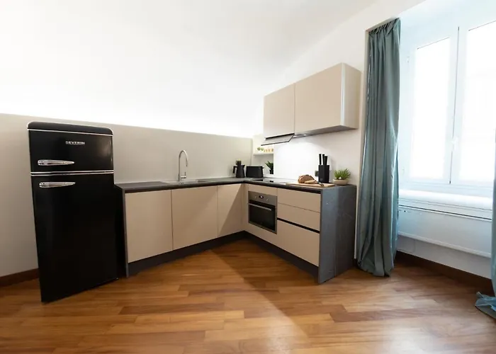 The Rent - Near Piazza Di Spagna * Roma